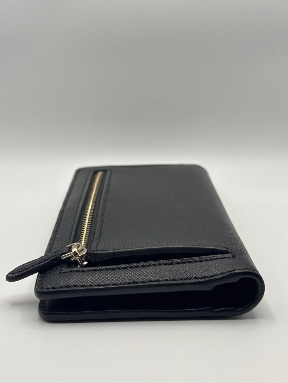 Kate Spade New York Black Leather Zip Around Wallet